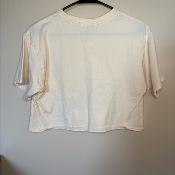 Howdy Graphic Crop Top - Picture 3 of 4